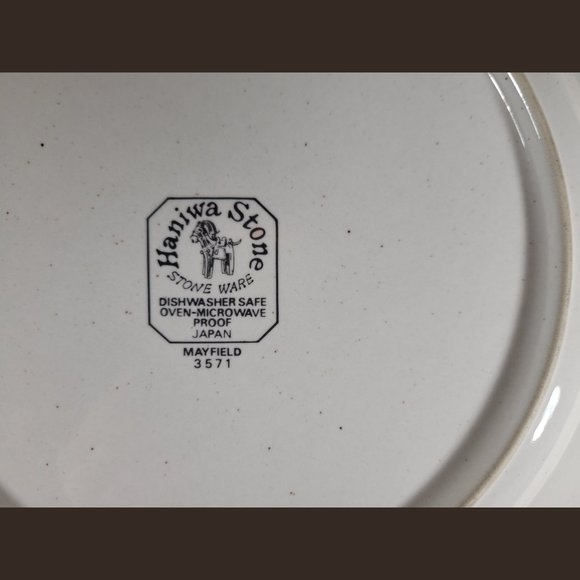 Haniwa Stoneware Mayfield – Pair of Vintage Dinner Plates - Picture 8 of 8